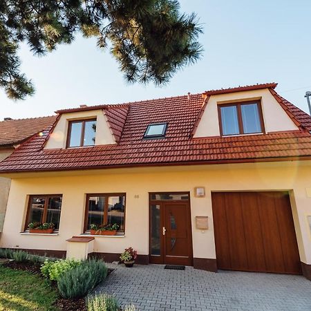 Apartman Pod Borovici Kovalovice エクステリア 写真
