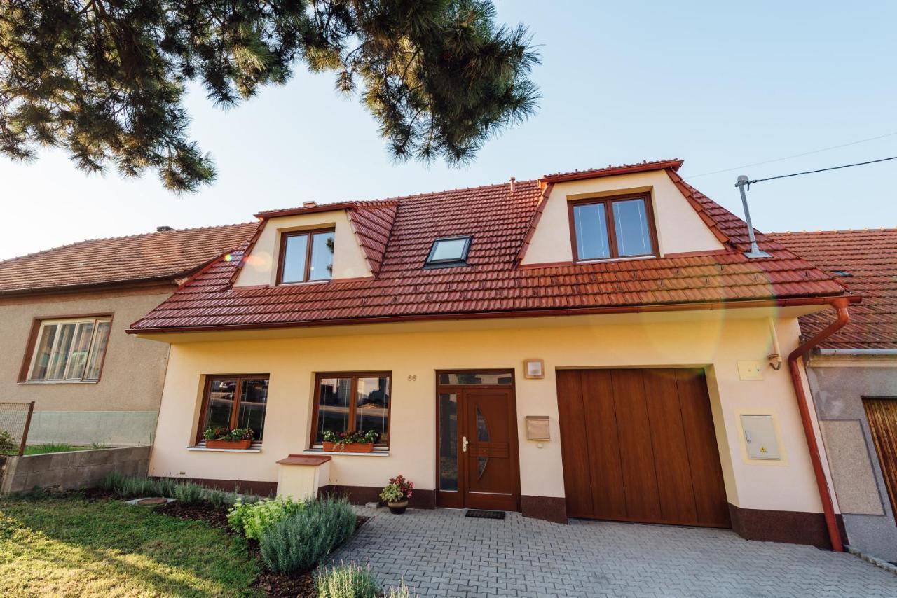 Apartman Pod Borovici Kovalovice エクステリア 写真