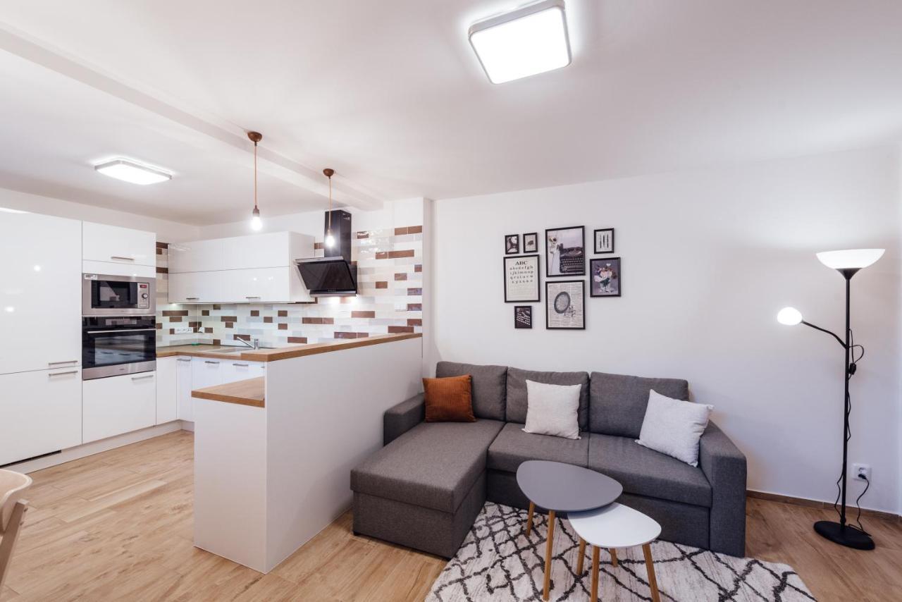 Apartman Pod Borovici Kovalovice エクステリア 写真