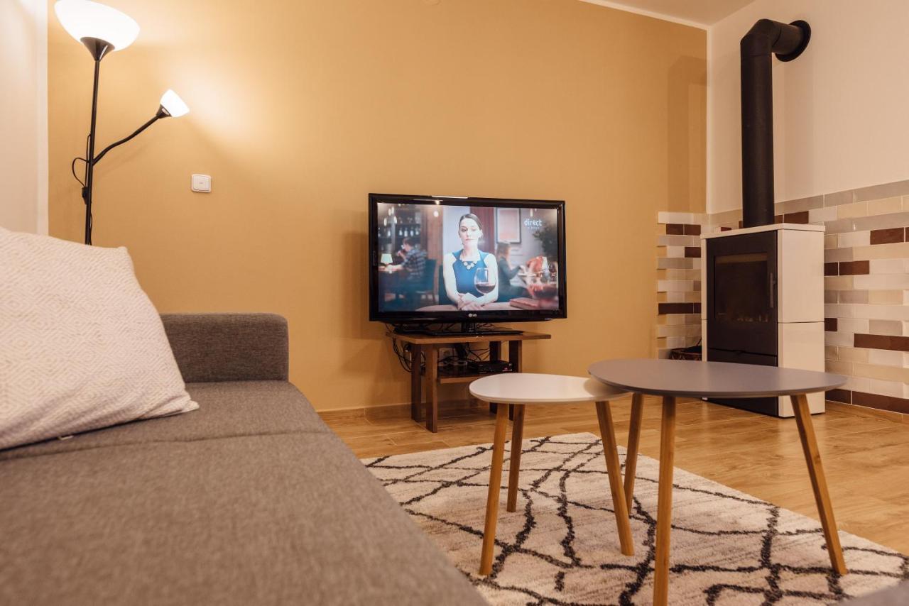 Apartman Pod Borovici Kovalovice エクステリア 写真